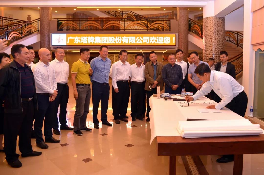 首页| 耀彩网官方网站入口